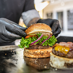 大阪市旭区千林のバーガーとワッフル持ち帰り専門店STACKS 525(スタック525)